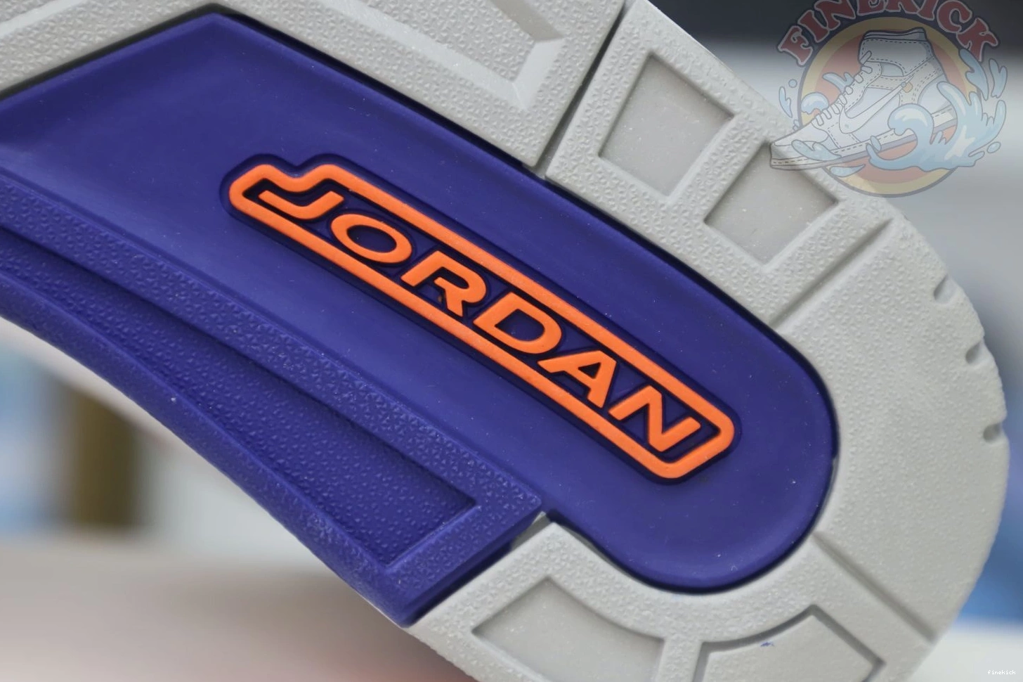 RETRO JORDAN AIR 3 'KNICKS' 0819